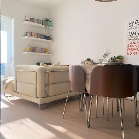 Lisbon, Renovated T2 Apartment Portas De Benfica 아마도라 외부 사진