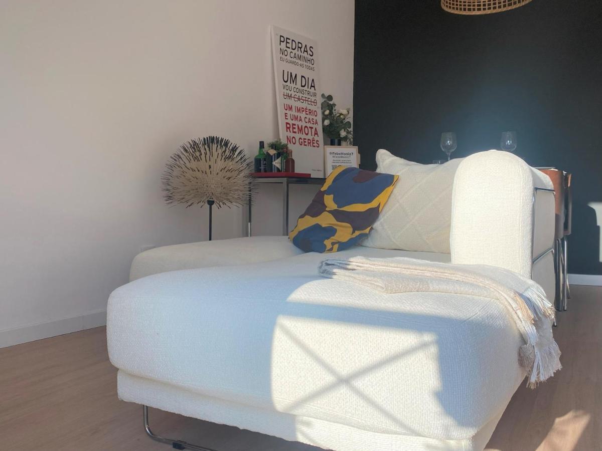 Lisbon, Renovated T2 Apartment Portas De Benfica 아마도라 외부 사진